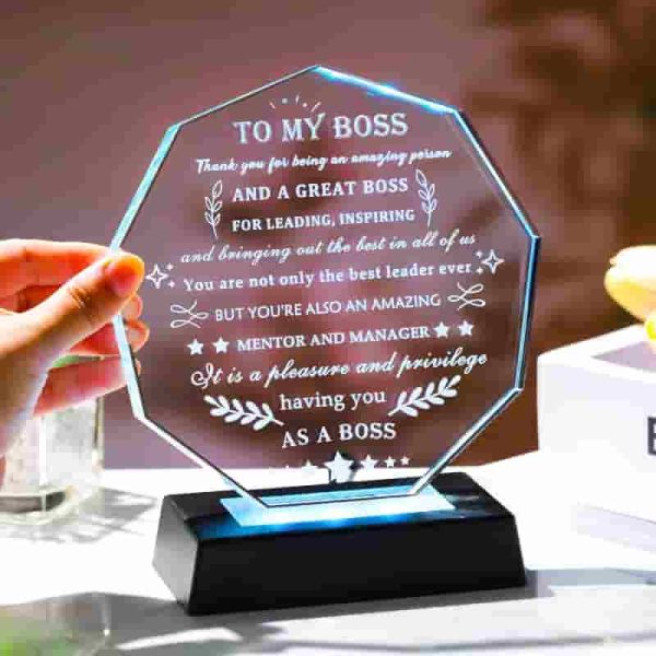 Crystal Led Boss Appreciation Gift - Ideal For Men & Women – Image 5