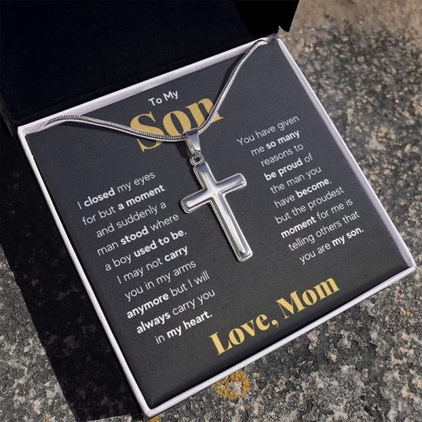 Faith Cross Necklace: Personalized Gift For Son's Graduation - Imagen 6