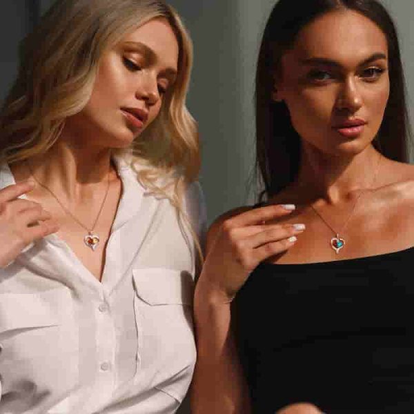 18k Rose Gold Heart Necklace With Birthstones - Gift For Her – Image 3