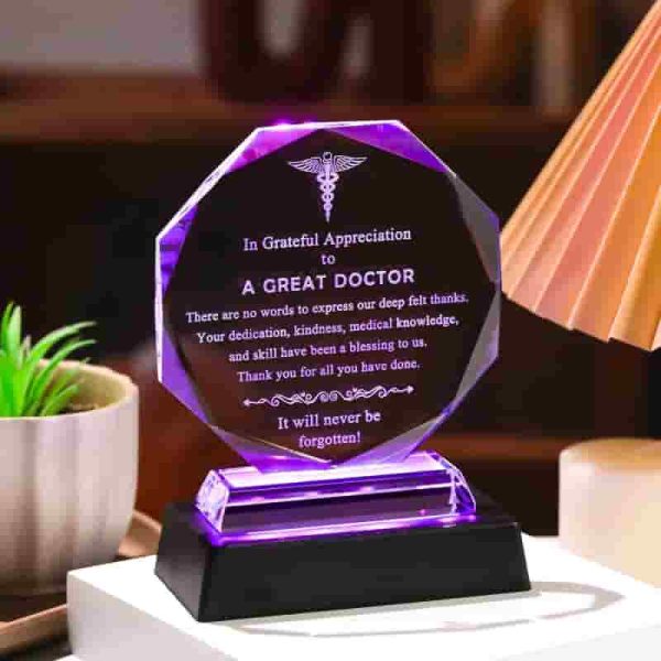 Best Doctor Appreciation Glass Plaque With Led Base - 画像 (3)