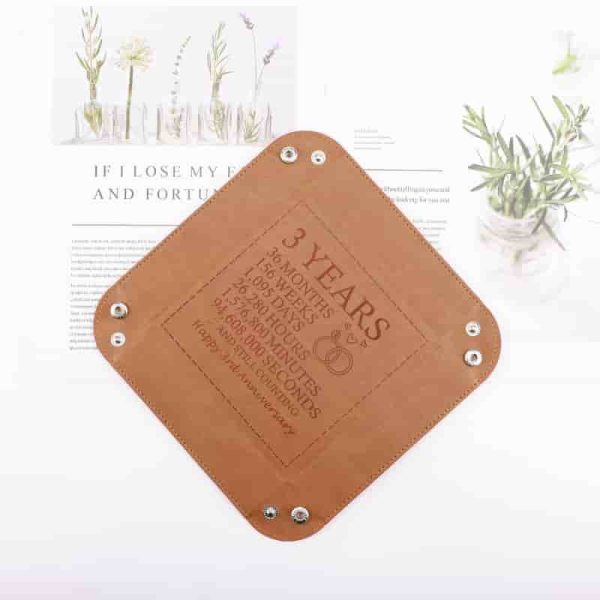 3rd Anniversary Leather Valet Tray – Engraved Gift For Couples - Imagen 2