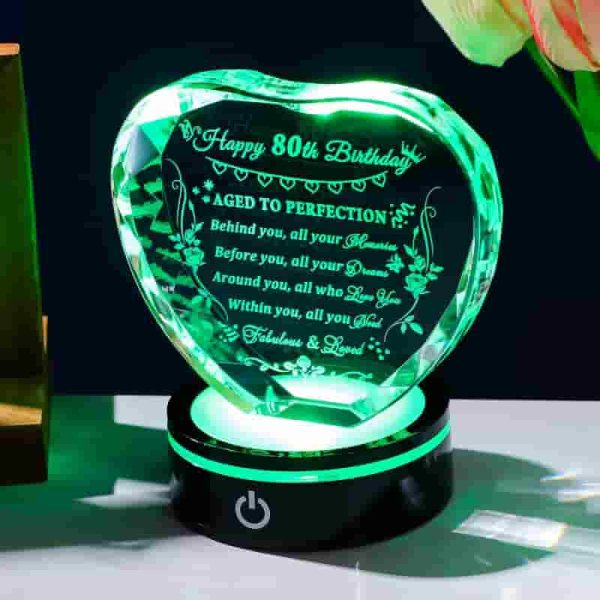 Best 80th Birthday Crystal Heart Gift With Led Base - 1943 Keepsake - Imagem 3
