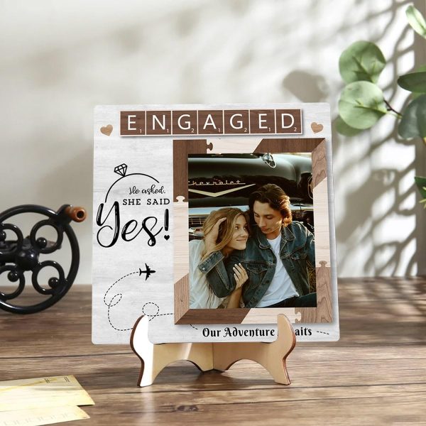 Best Engagement Picture Frame Gift For Couples - Imagen 5