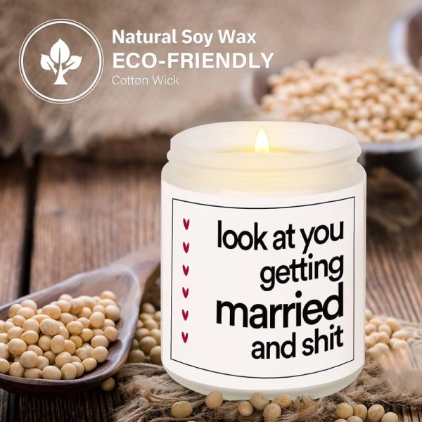 Funny Wedding Gifts – Lavender Soy Candle For Brides - Imagen 4