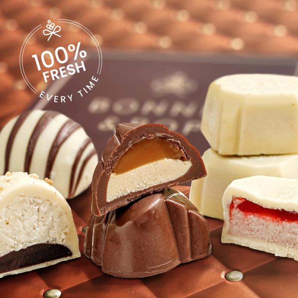 Gourmet Snack Basket: Candy Nuts Holiday Gift - 画像 (2)